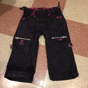Tripp nyc zippered capris